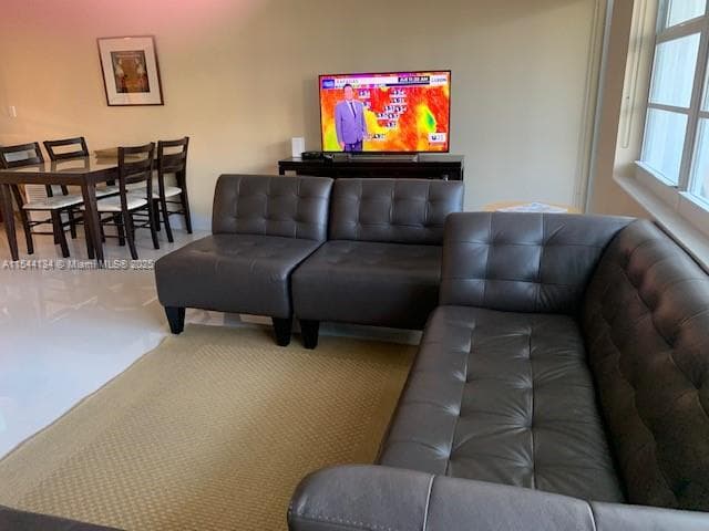 A11544134 — Miami Beach — 5