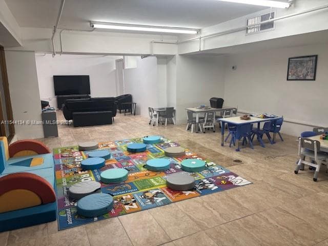 A11544134 — Miami Beach — 33