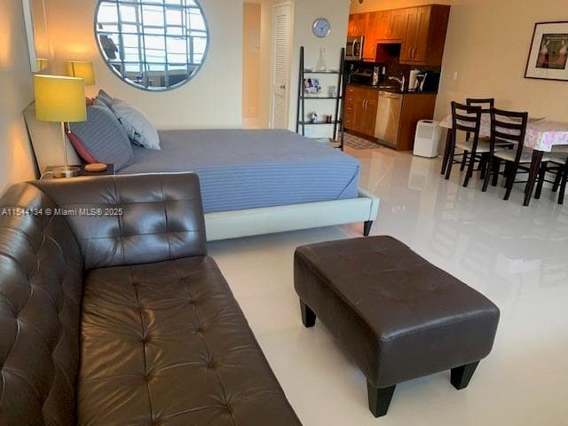 A11544134 — Miami Beach — 4