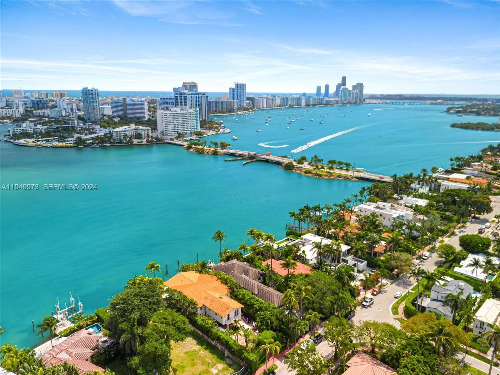 A11545573 — Miami Beach — 46