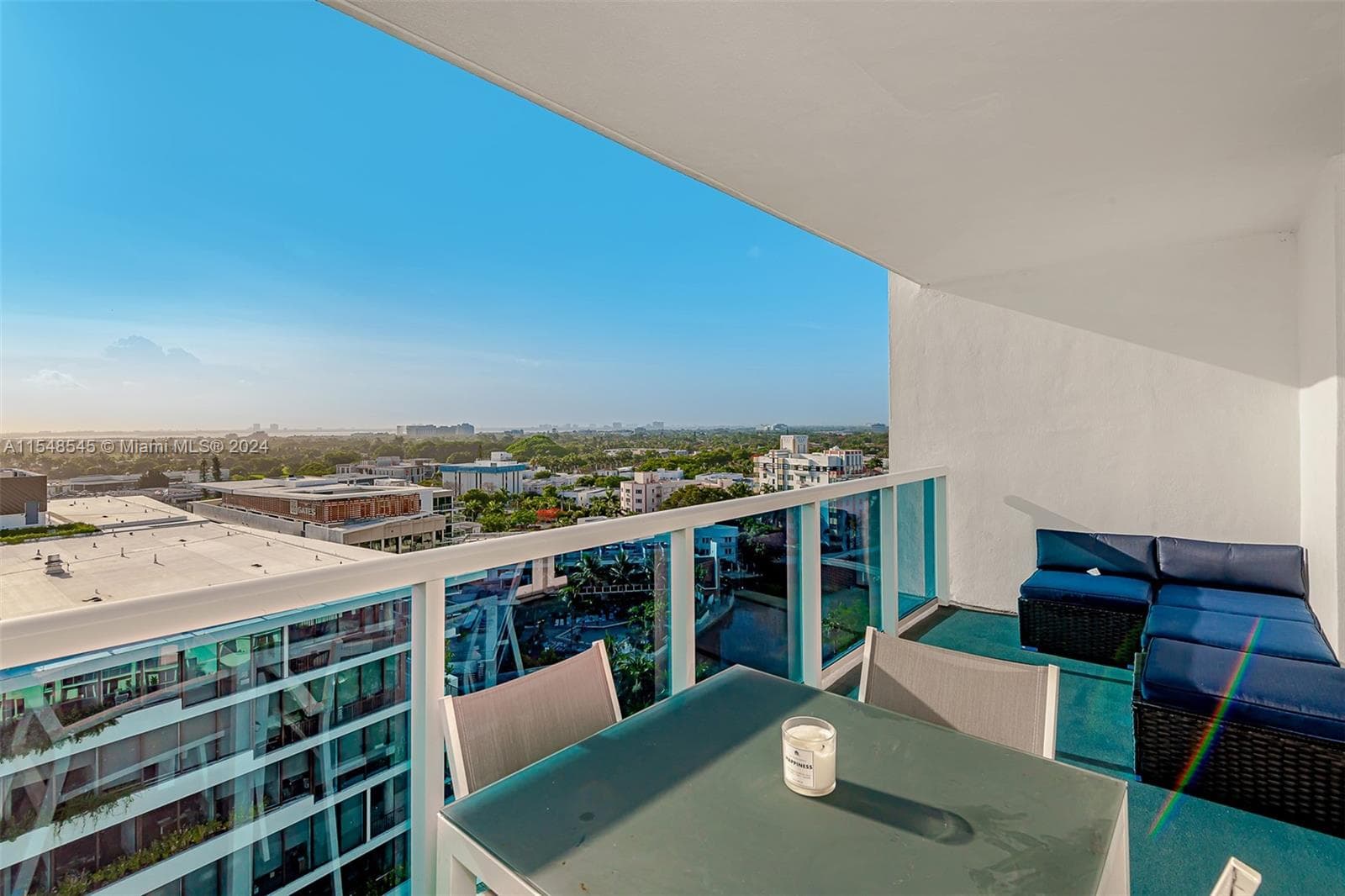 A11548545 — Miami Beach