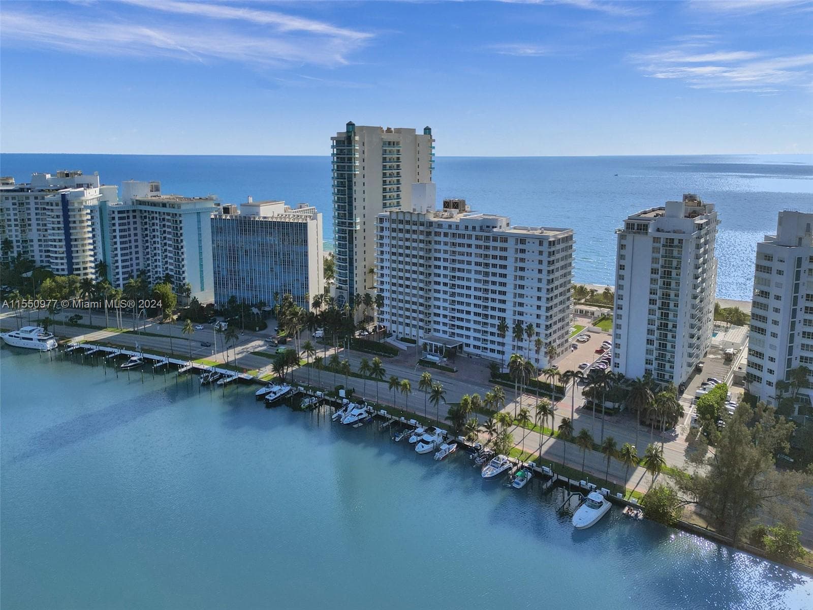 A11550977 — Miami Beach — 27