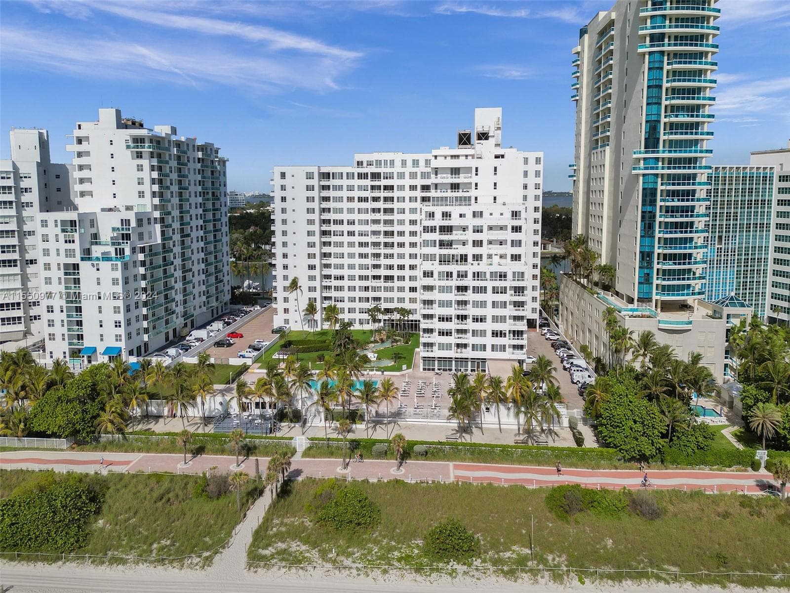 A11550977 — Miami Beach — 36