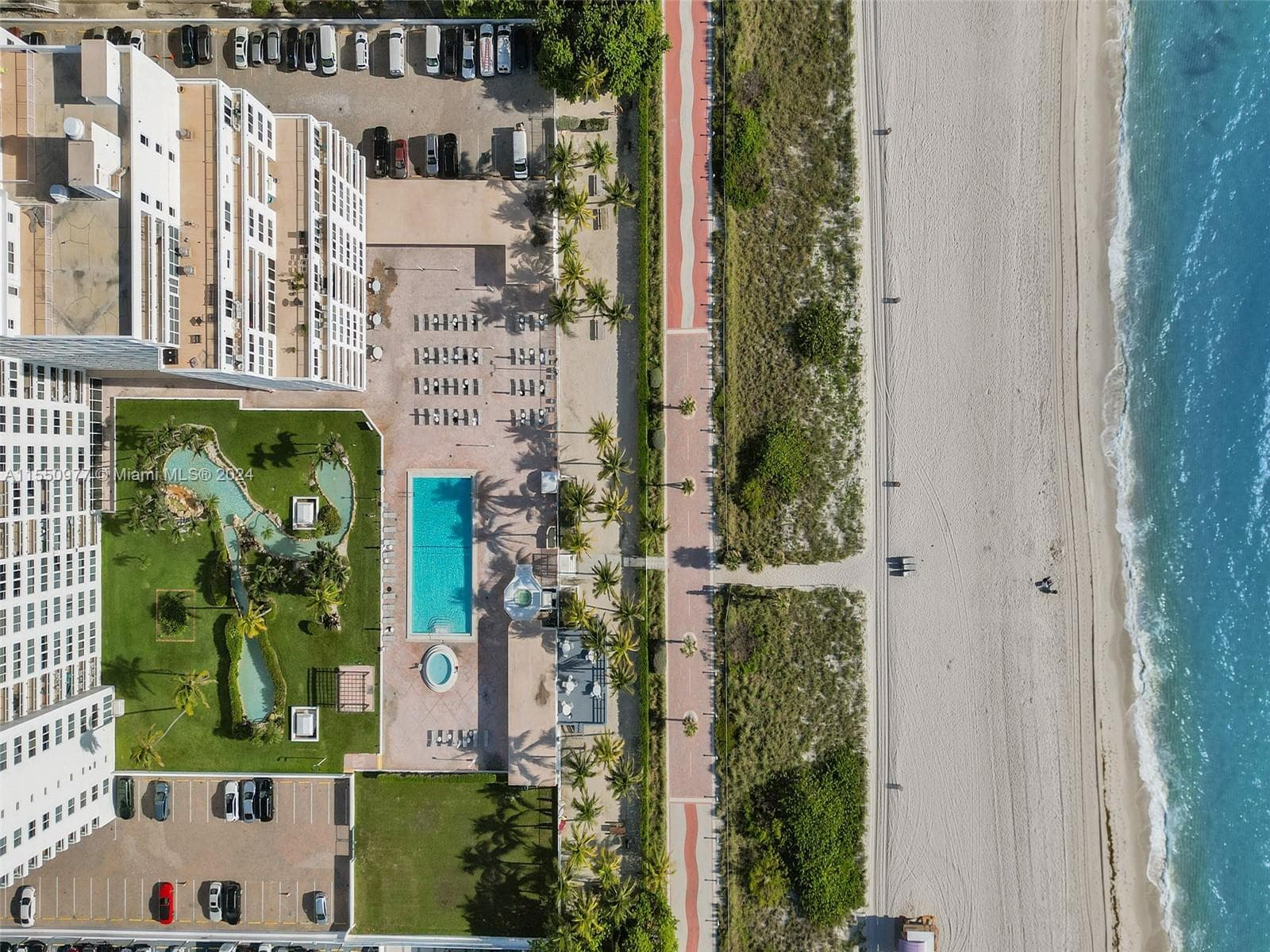 A11550977 — Miami Beach — 31