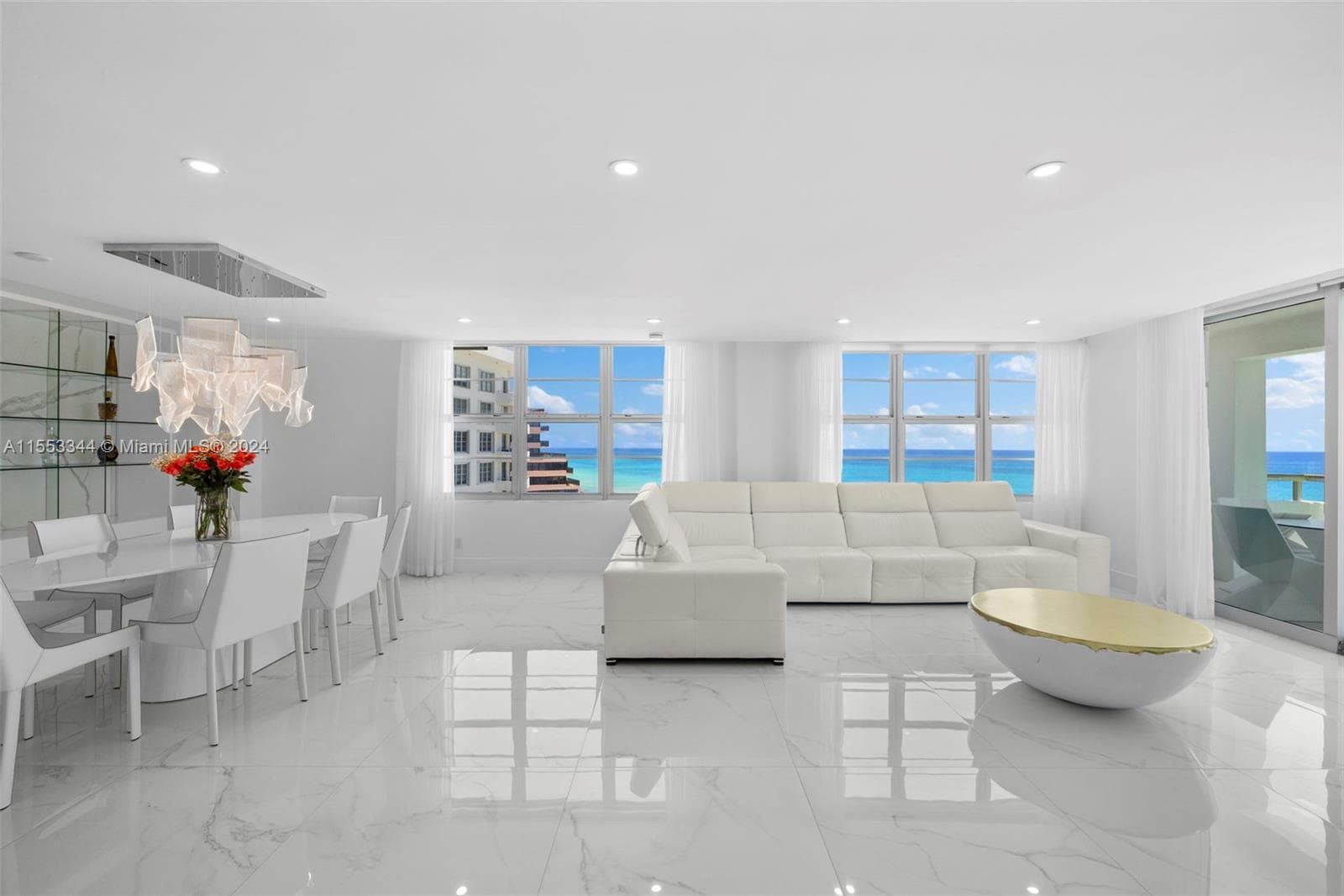 A11553344 — Miami Beach — 22