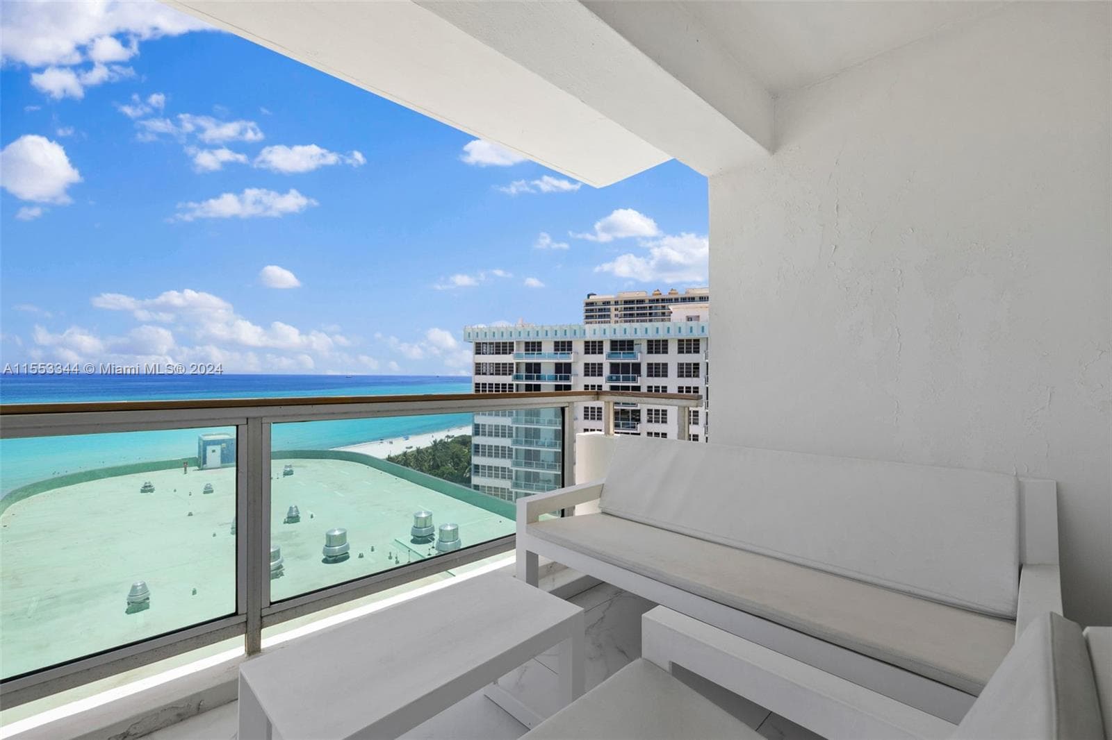 A11553344 — Miami Beach — 45