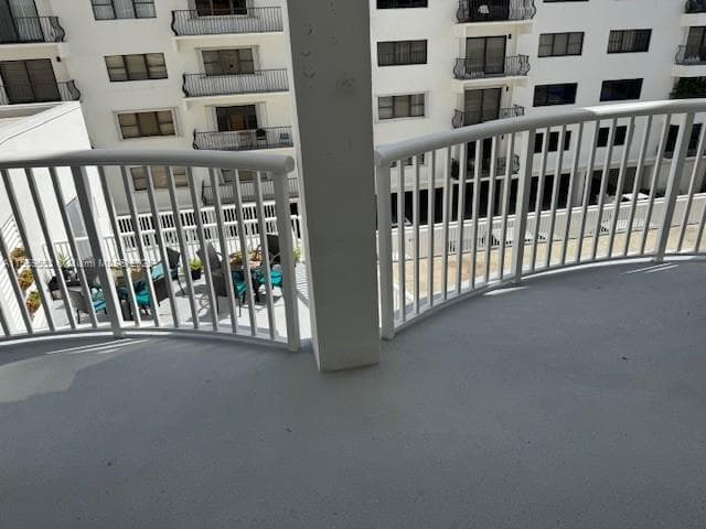 A11559552 — Miami Beach — 32