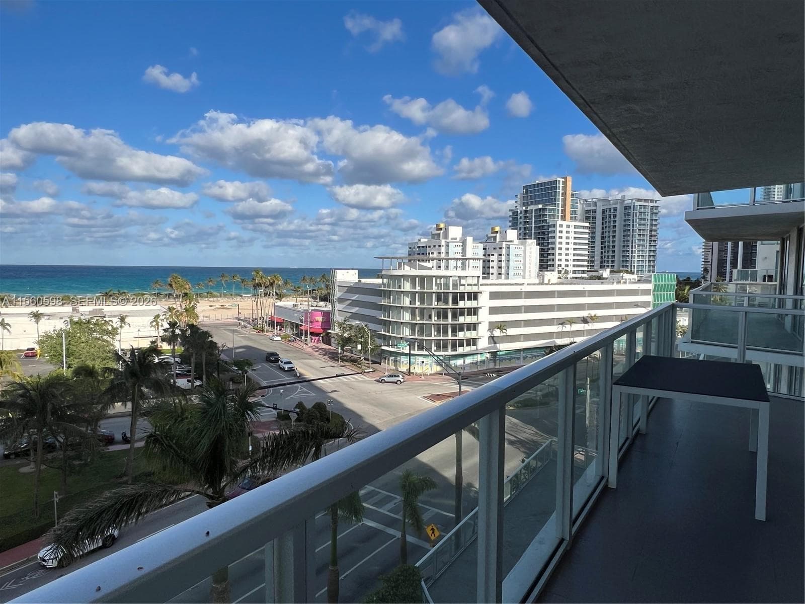 A11560598 — Miami Beach — 6