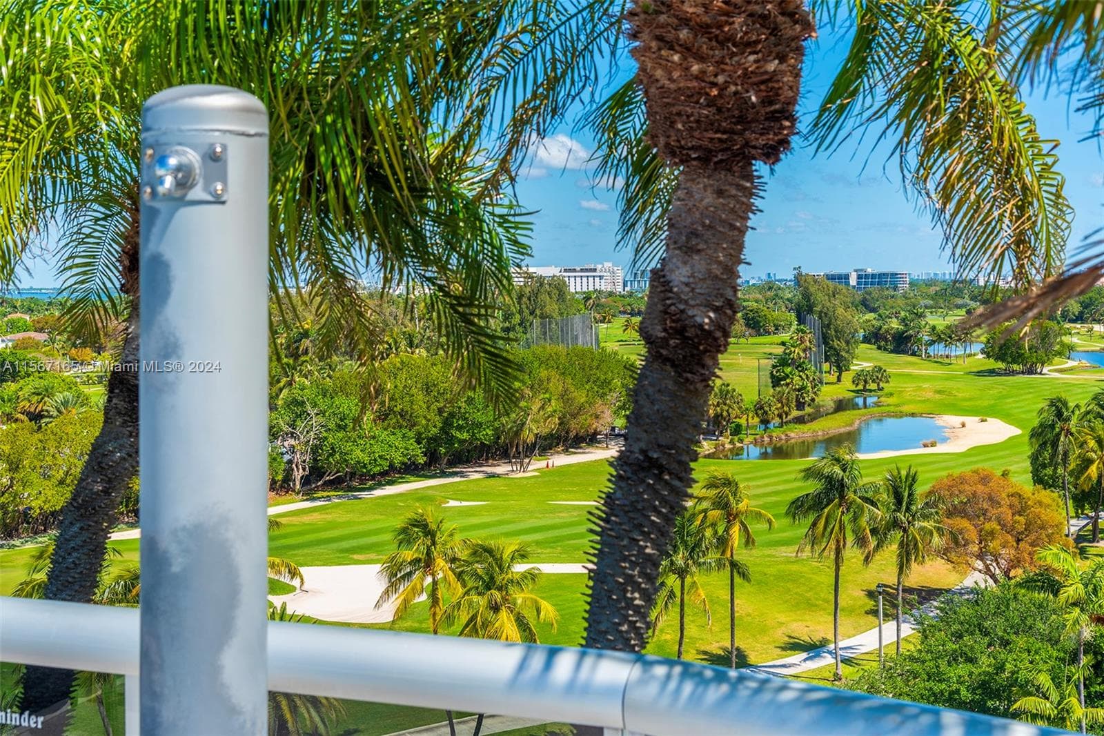 A11567165 — Miami Beach — 25