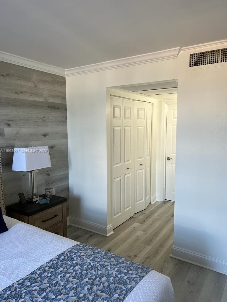 A11568557 — Miami Beach — 21