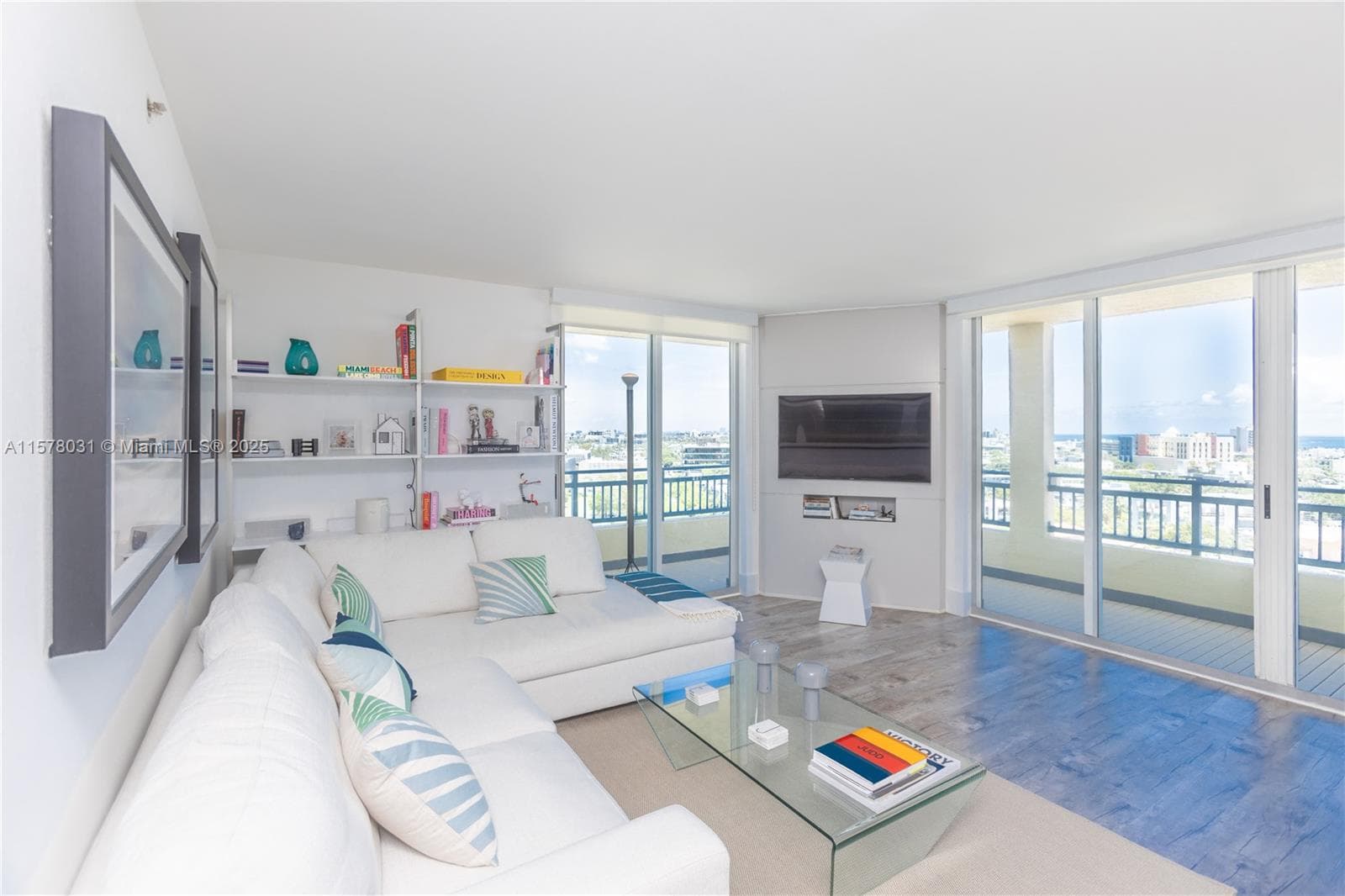 A11578031 — Miami Beach — 6