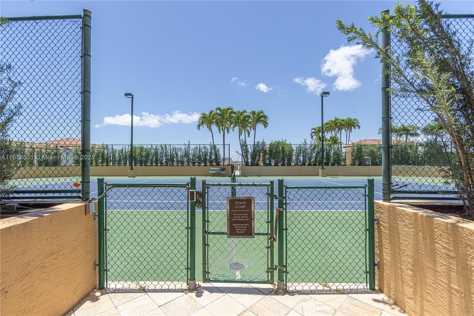 A11578031 — Miami Beach — 31