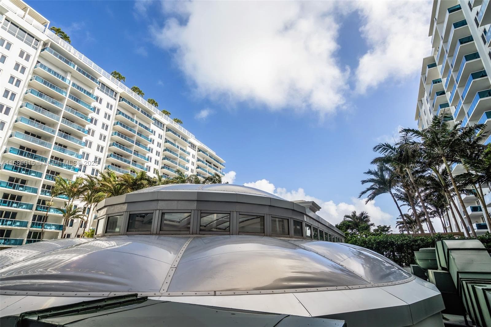 A11589015 — Miami Beach — 36
