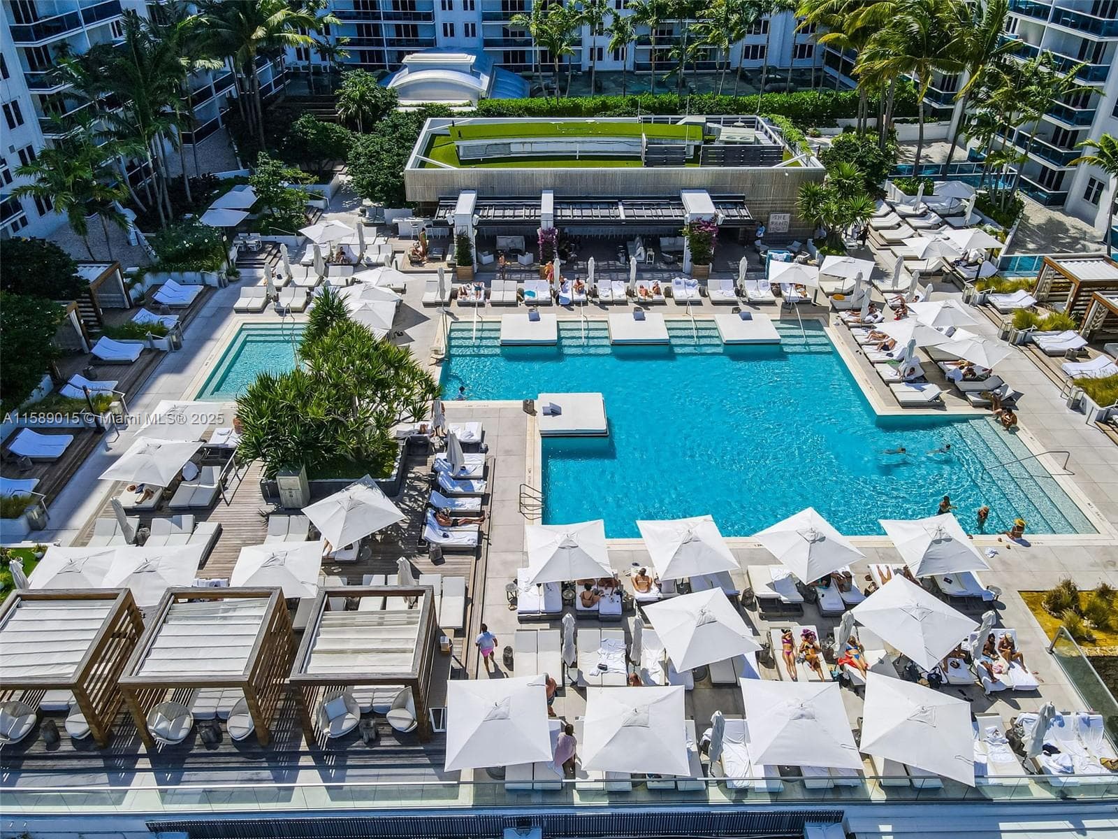 A11589015 — Miami Beach — 9