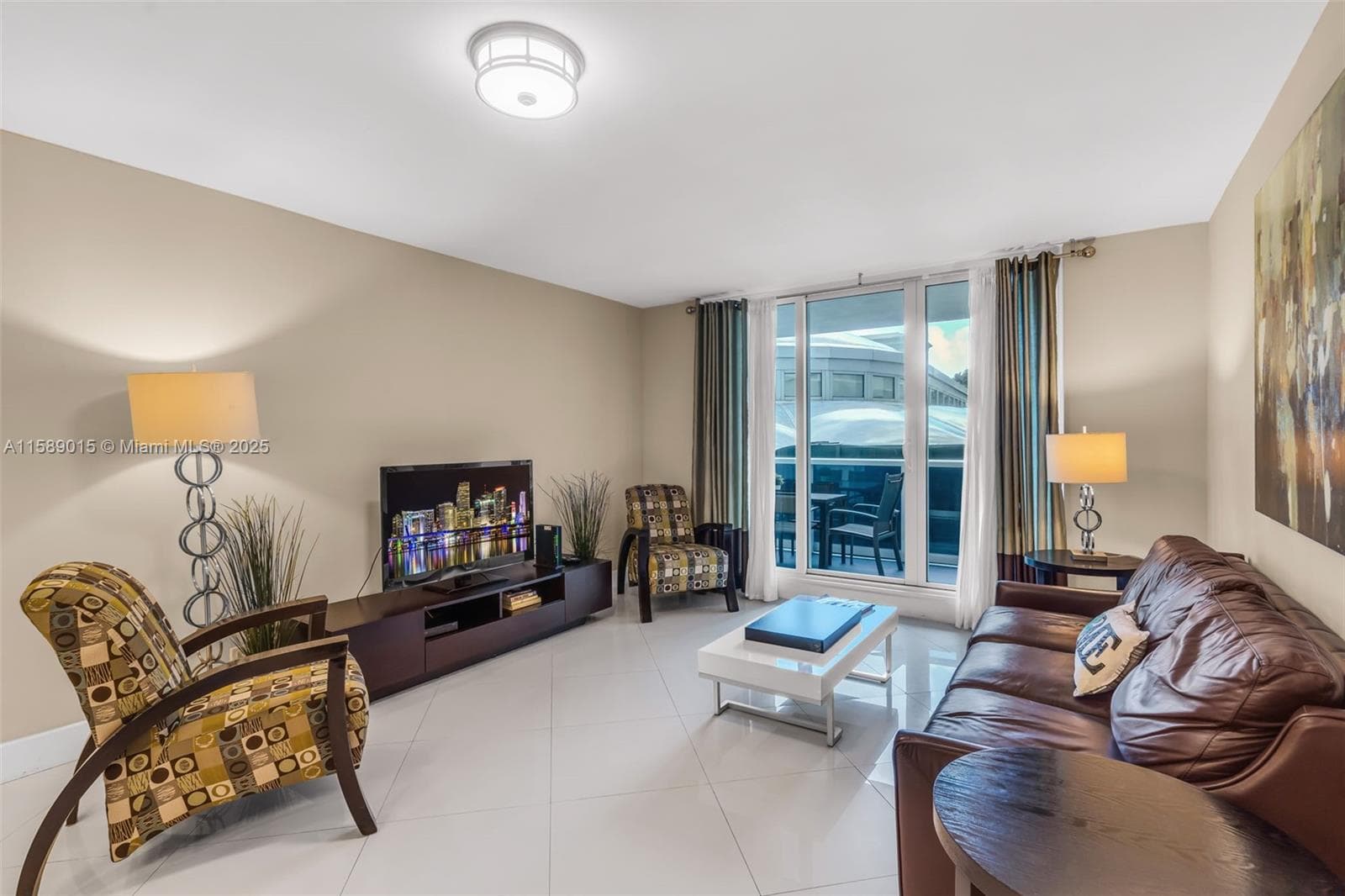 A11589015 — Miami Beach — 29