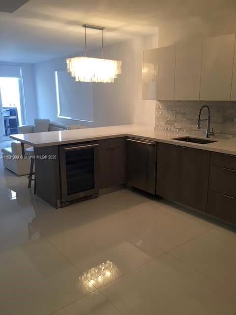 A11591999 — Miami Beach — 6