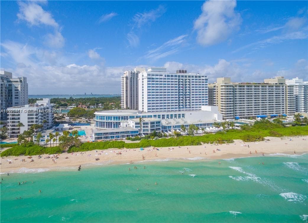 A11595417 — Miami Beach — 2