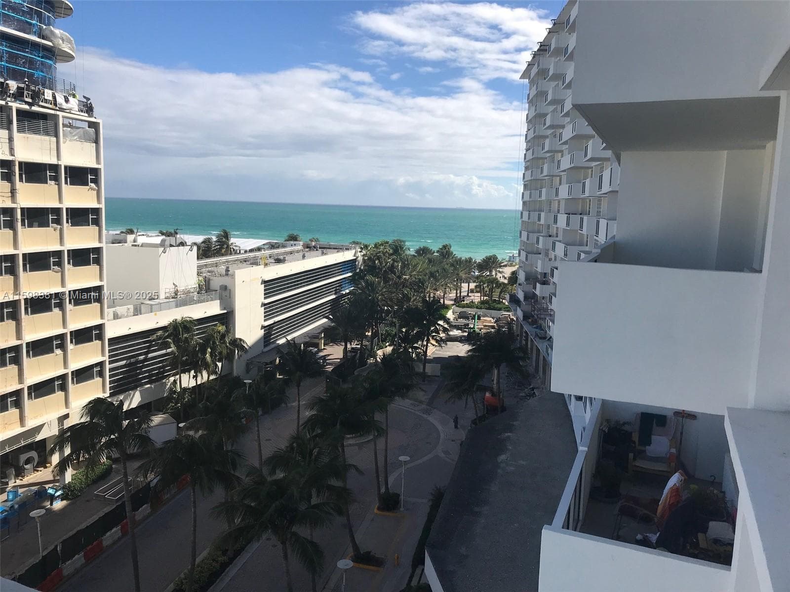 A11598381 — Miami Beach — 4