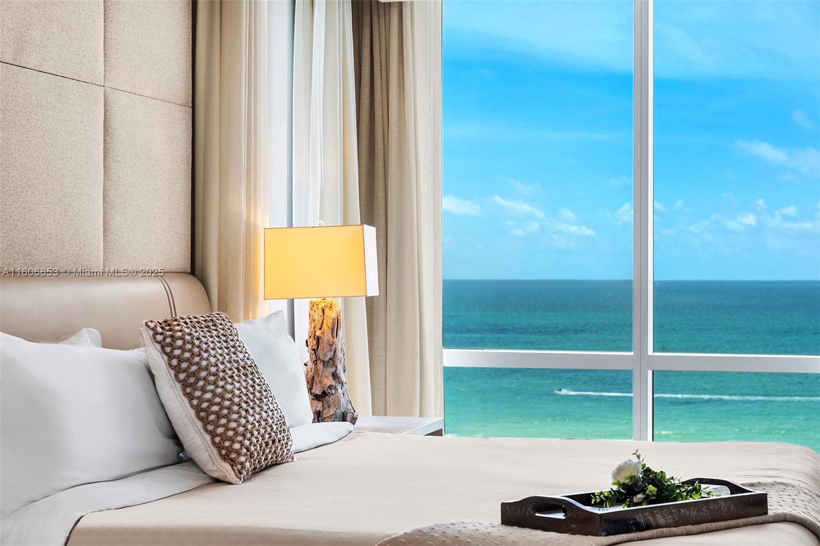 A11606653 — Miami Beach — 25