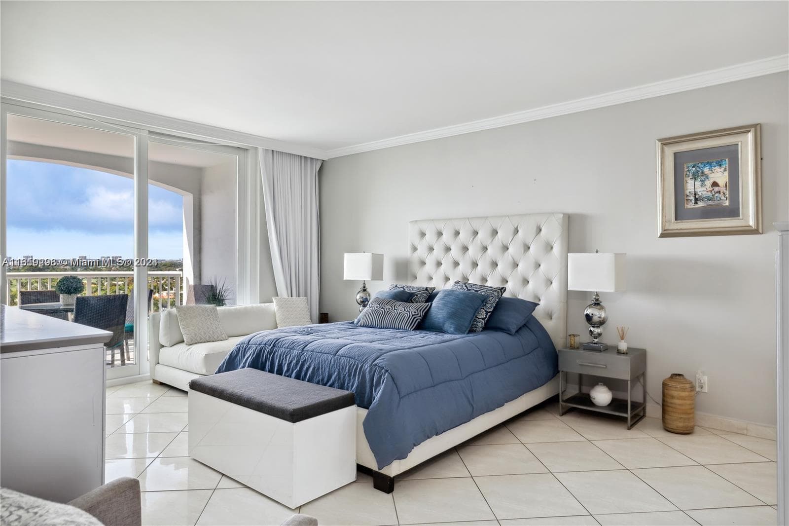 A11619296 — Miami Beach — 27