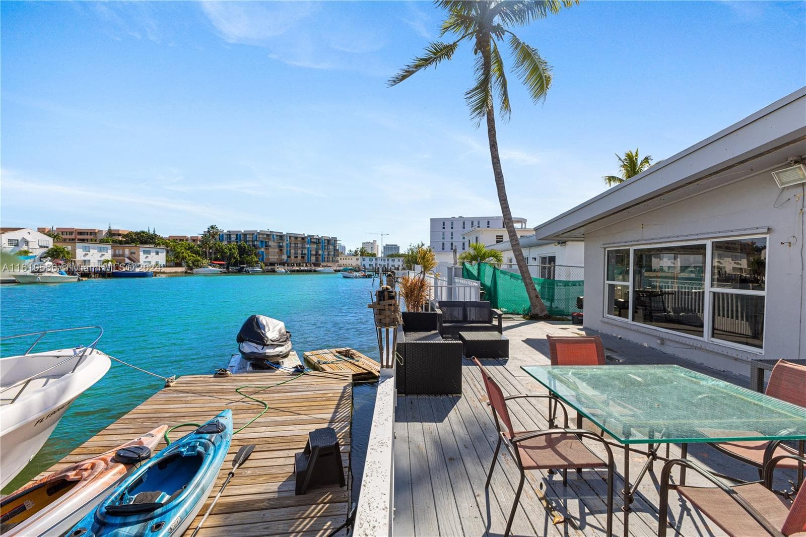 A11619556 — Miami Beach — 5