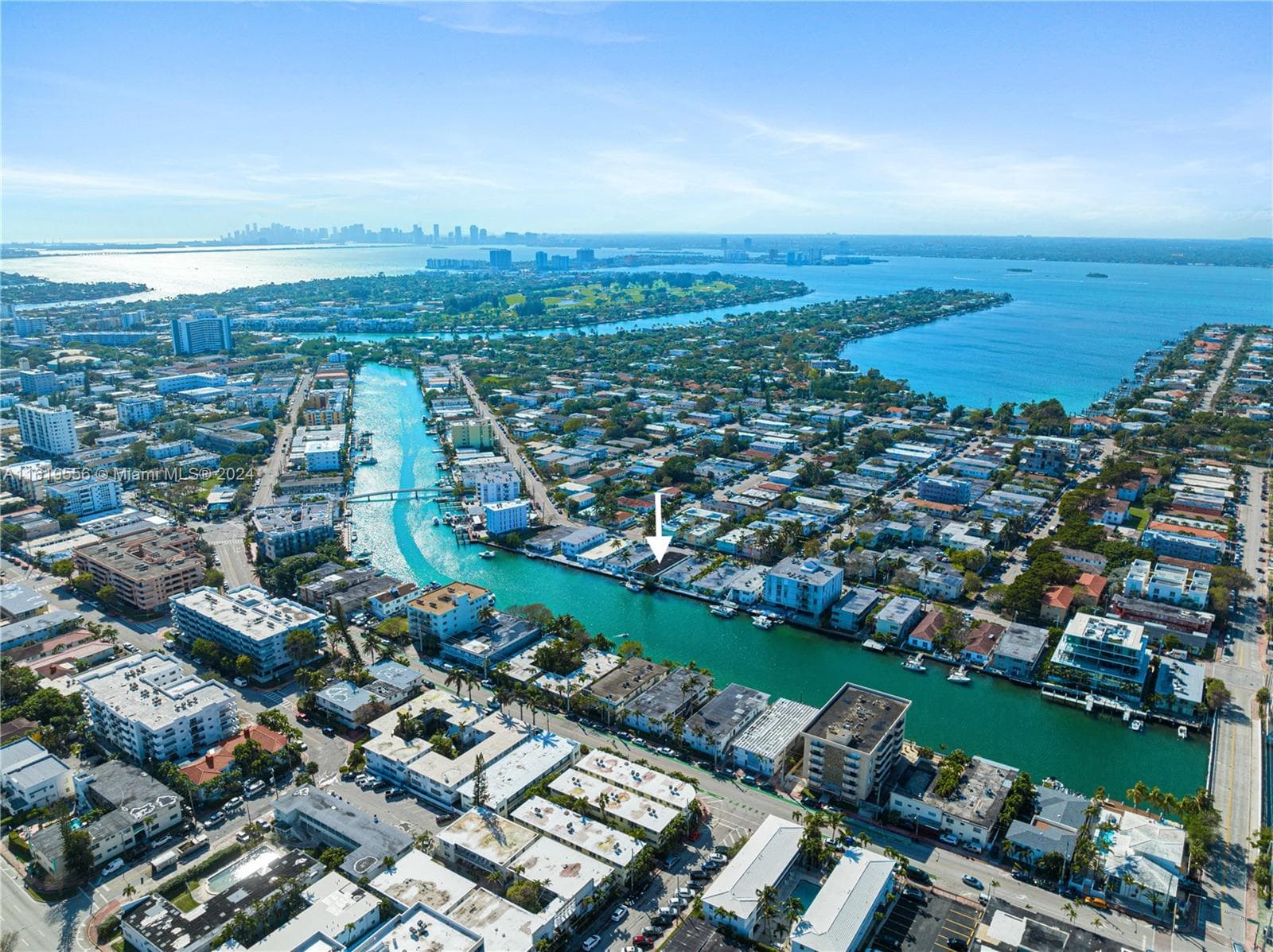 A11619556 — Miami Beach — 14