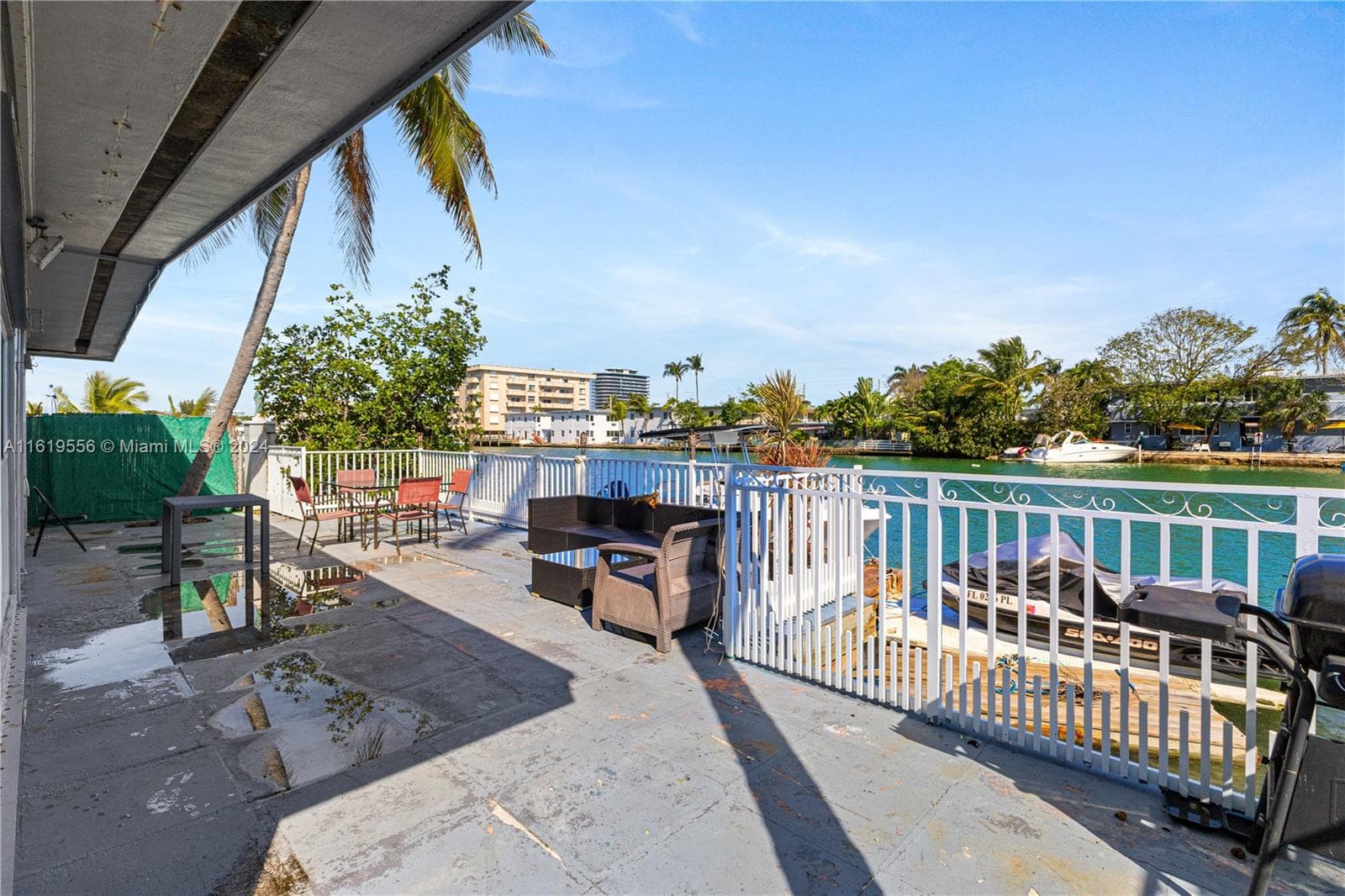 A11619556 — Miami Beach — 8
