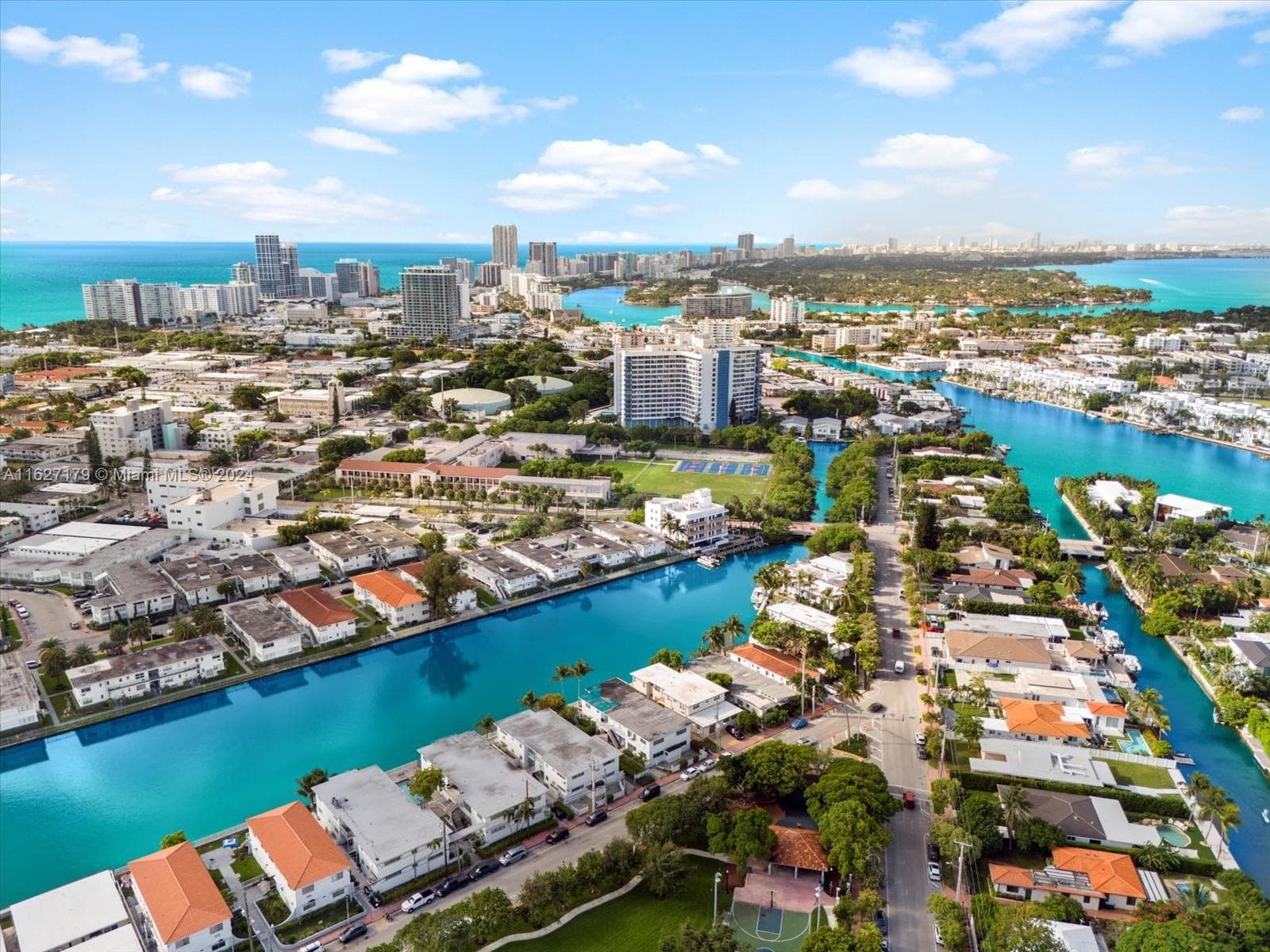 A11627179 — Miami Beach — 4