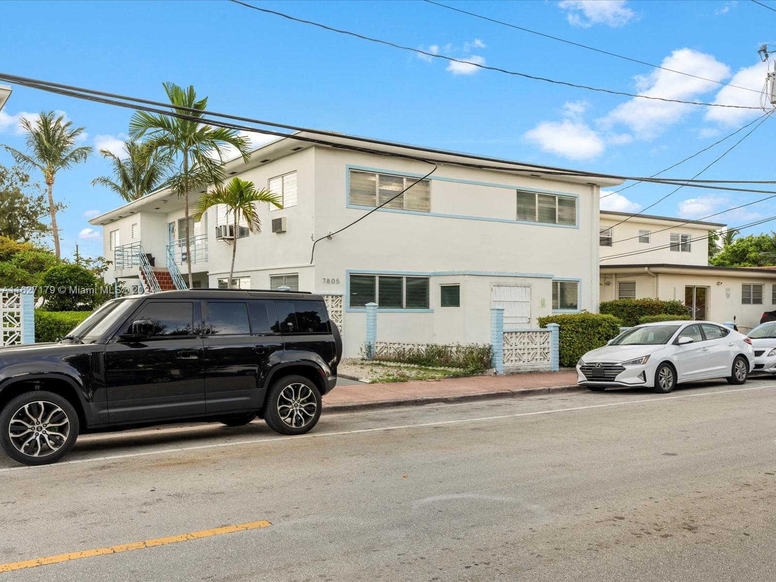 A11627179 — Miami Beach — 8
