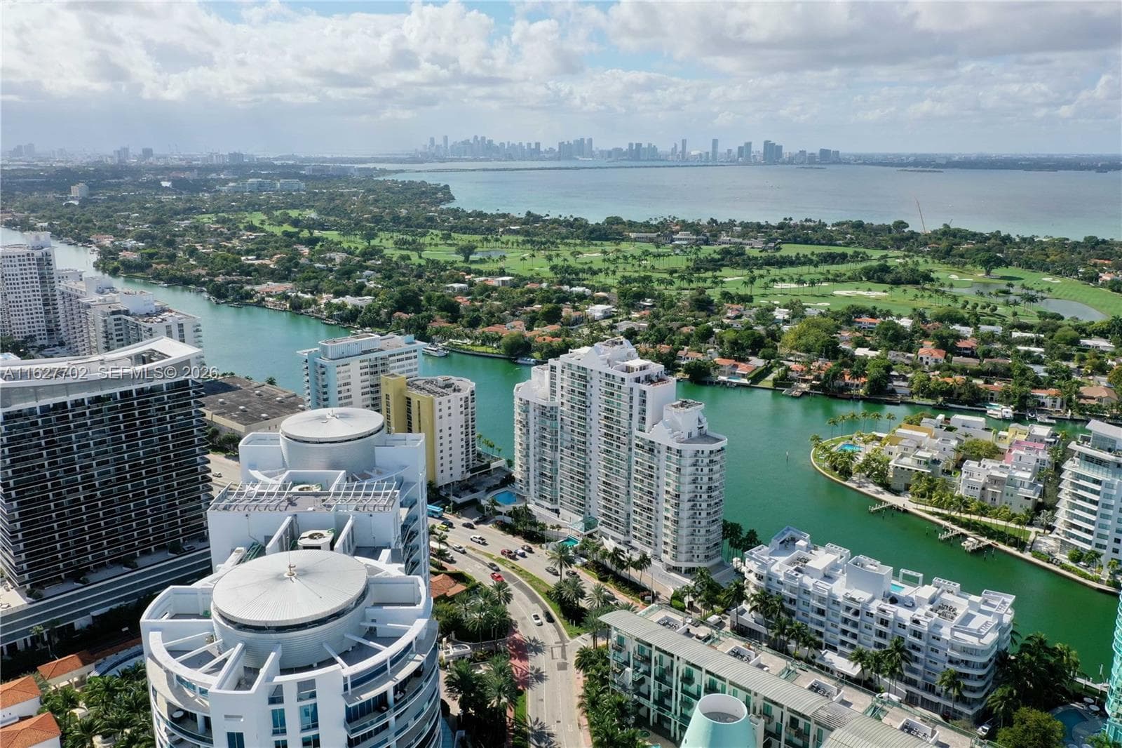 A11627702 — Miami Beach — 26