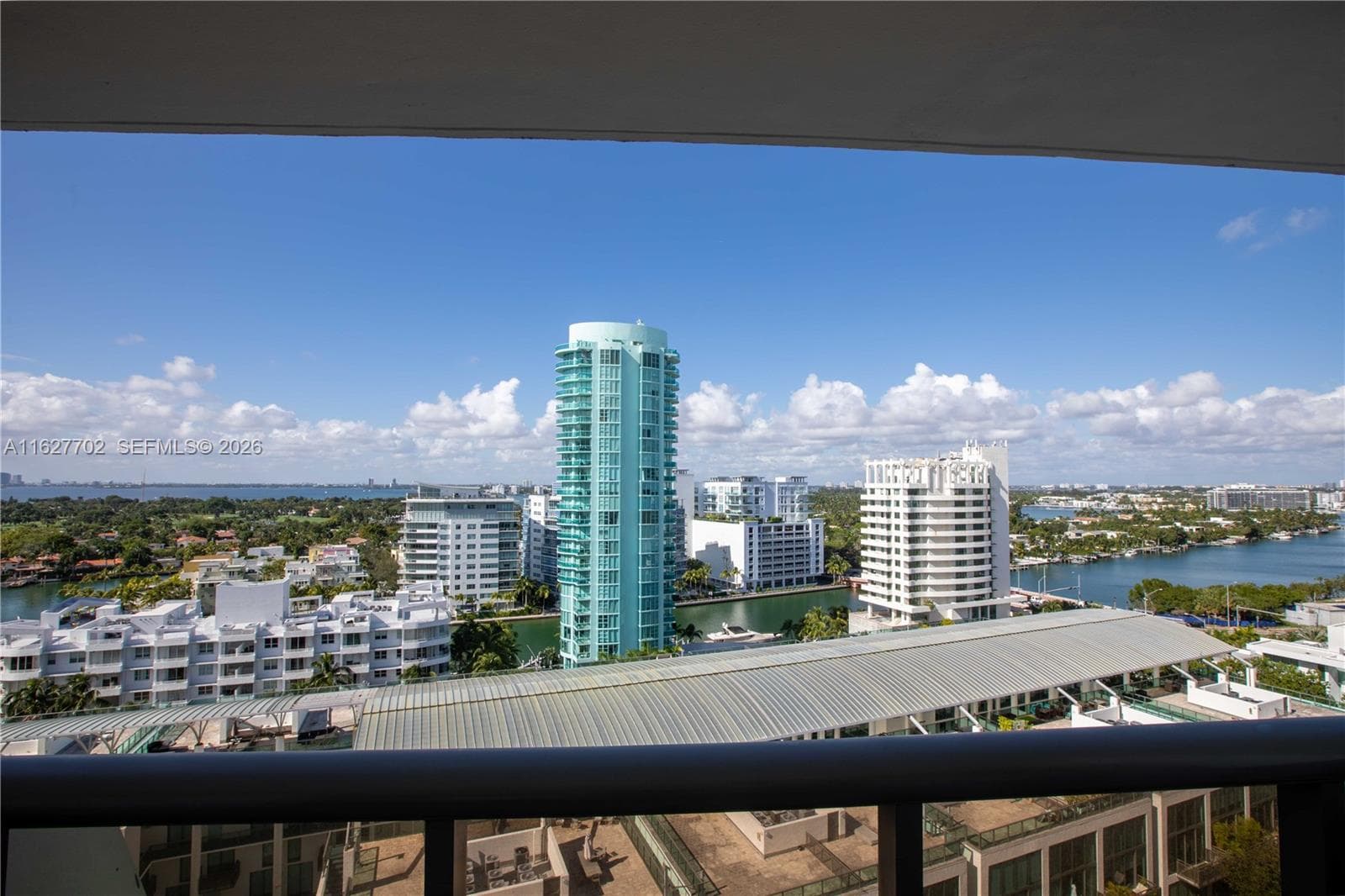 A11627702 — Miami Beach — 4