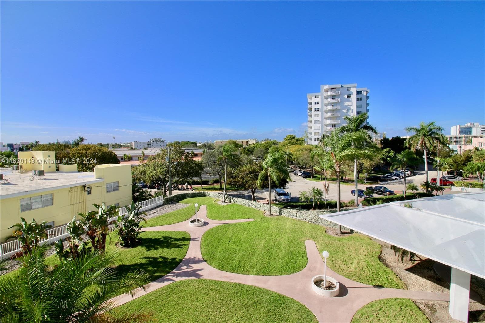 A11630143 — Miami Beach — 14