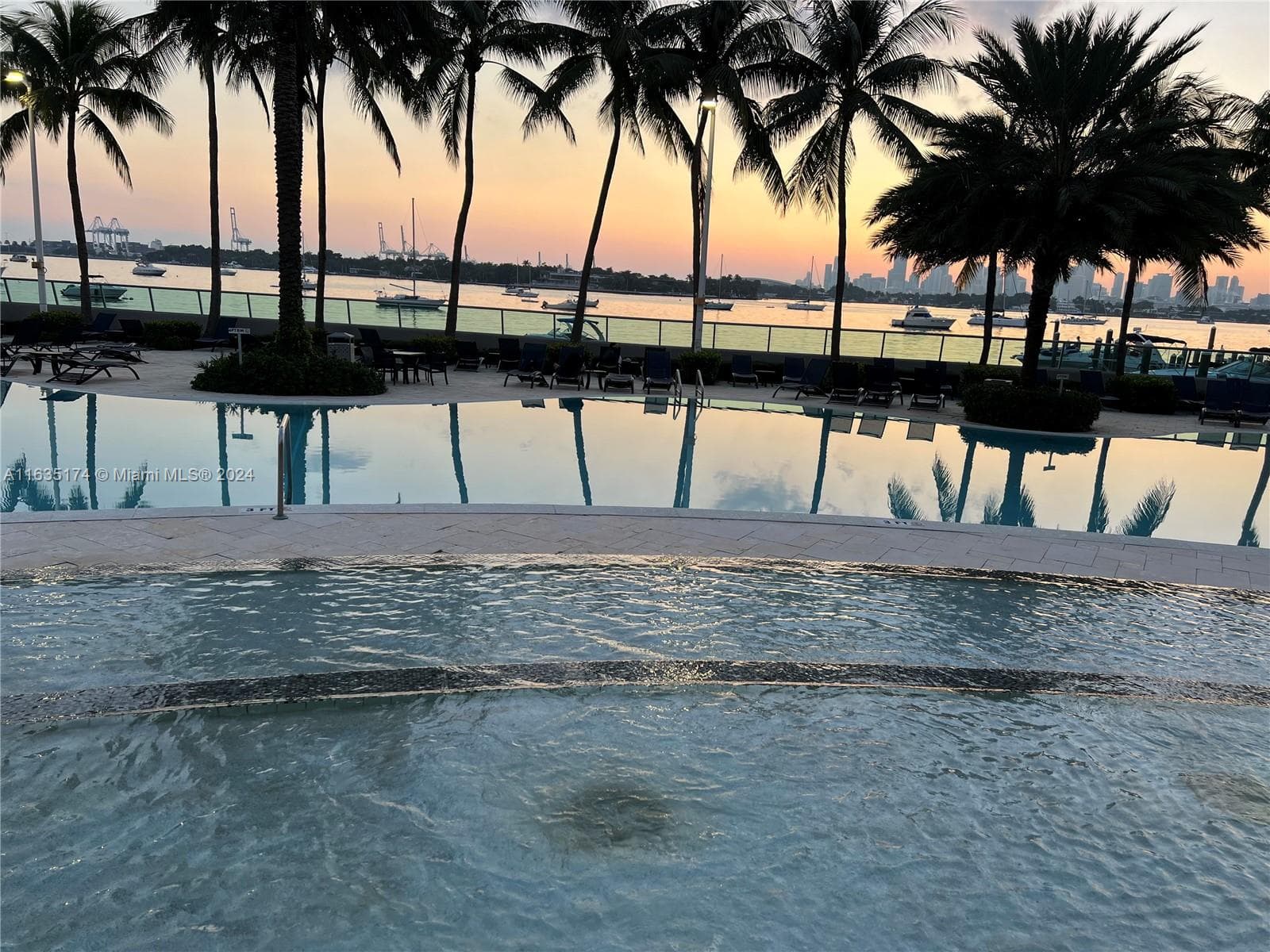 A11635174 — Miami Beach — 23