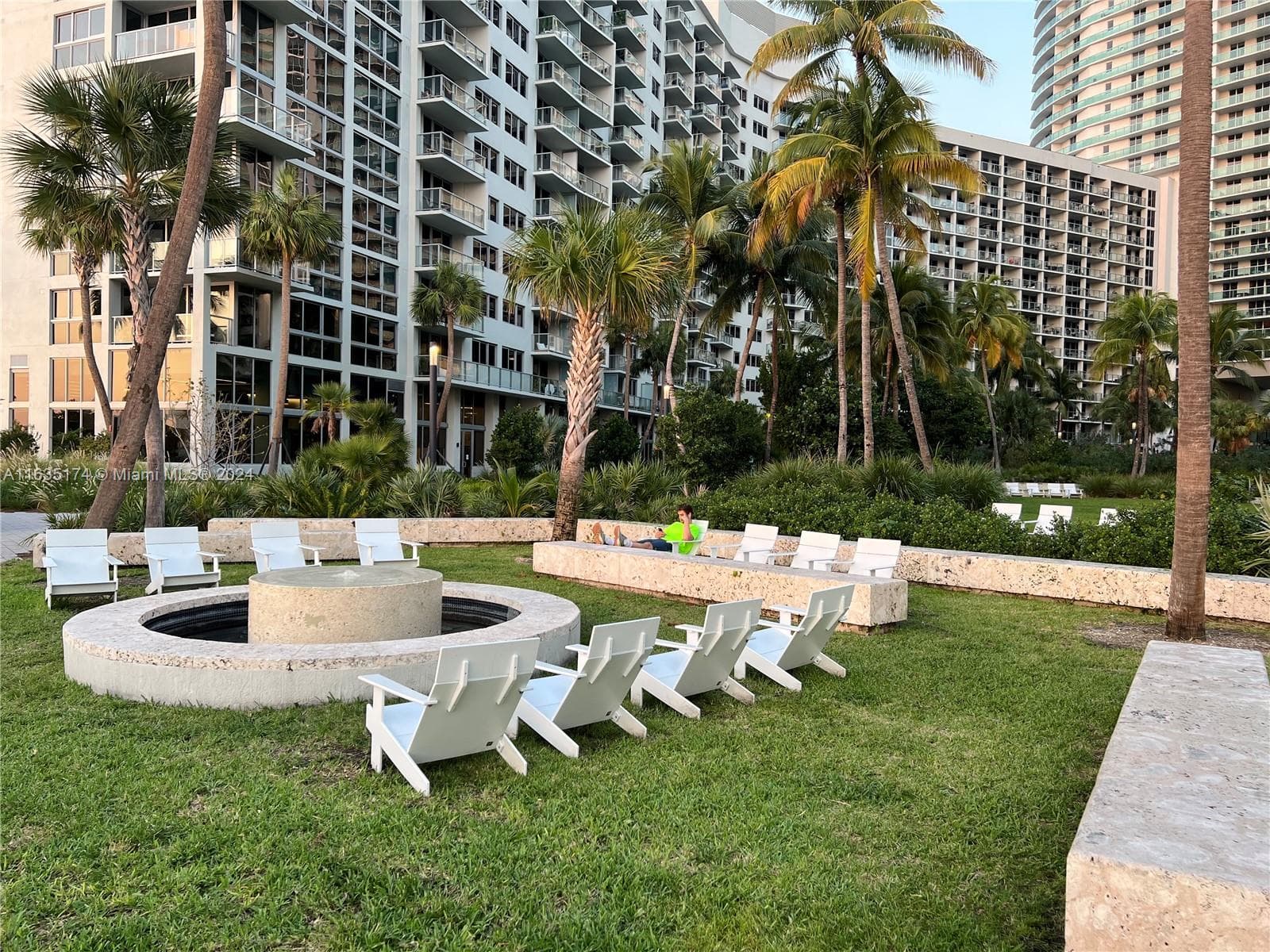 A11635174 — Miami Beach — 16