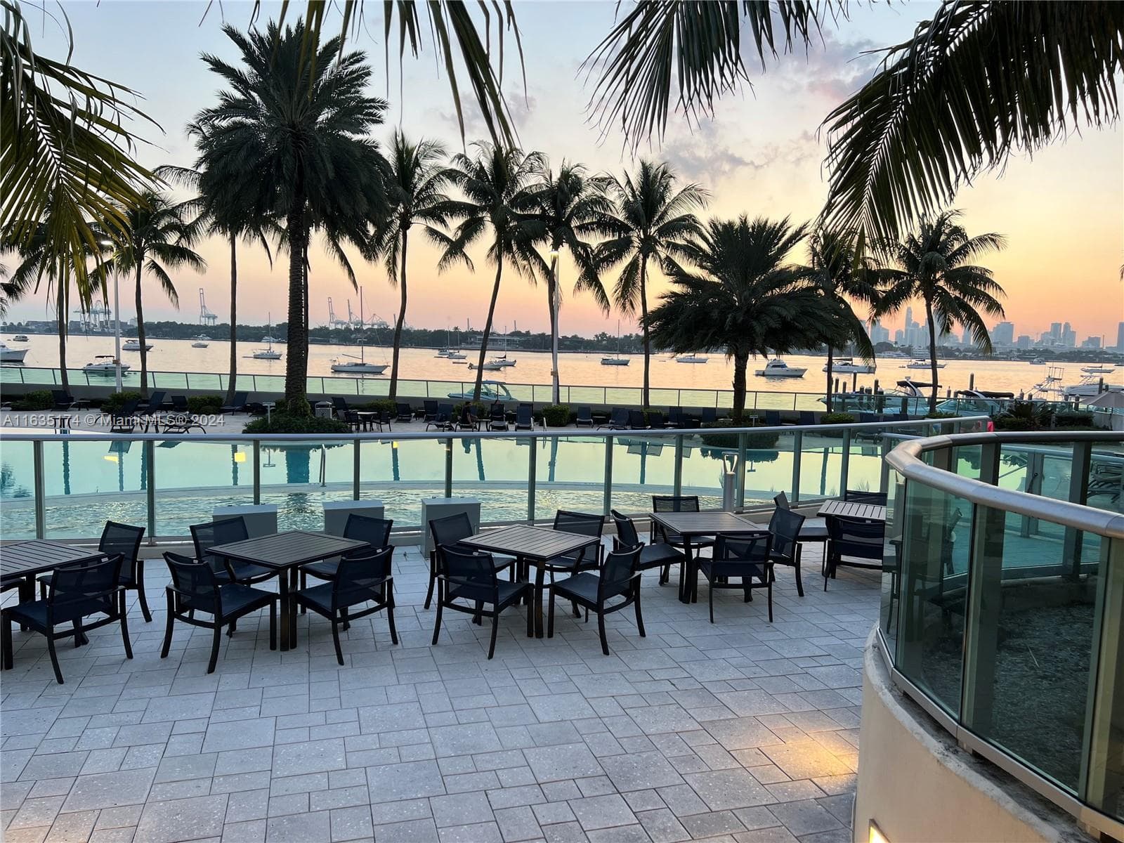 A11635174 — Miami Beach — 22