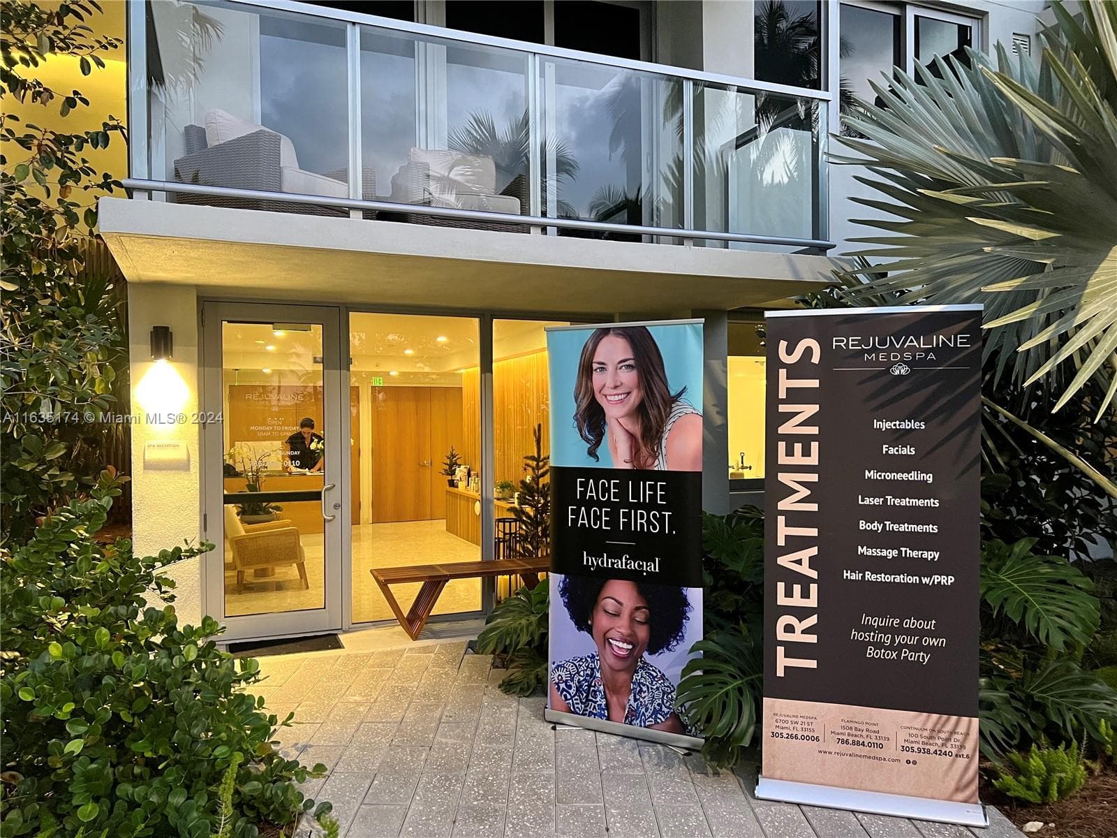 A11635174 — Miami Beach — 44