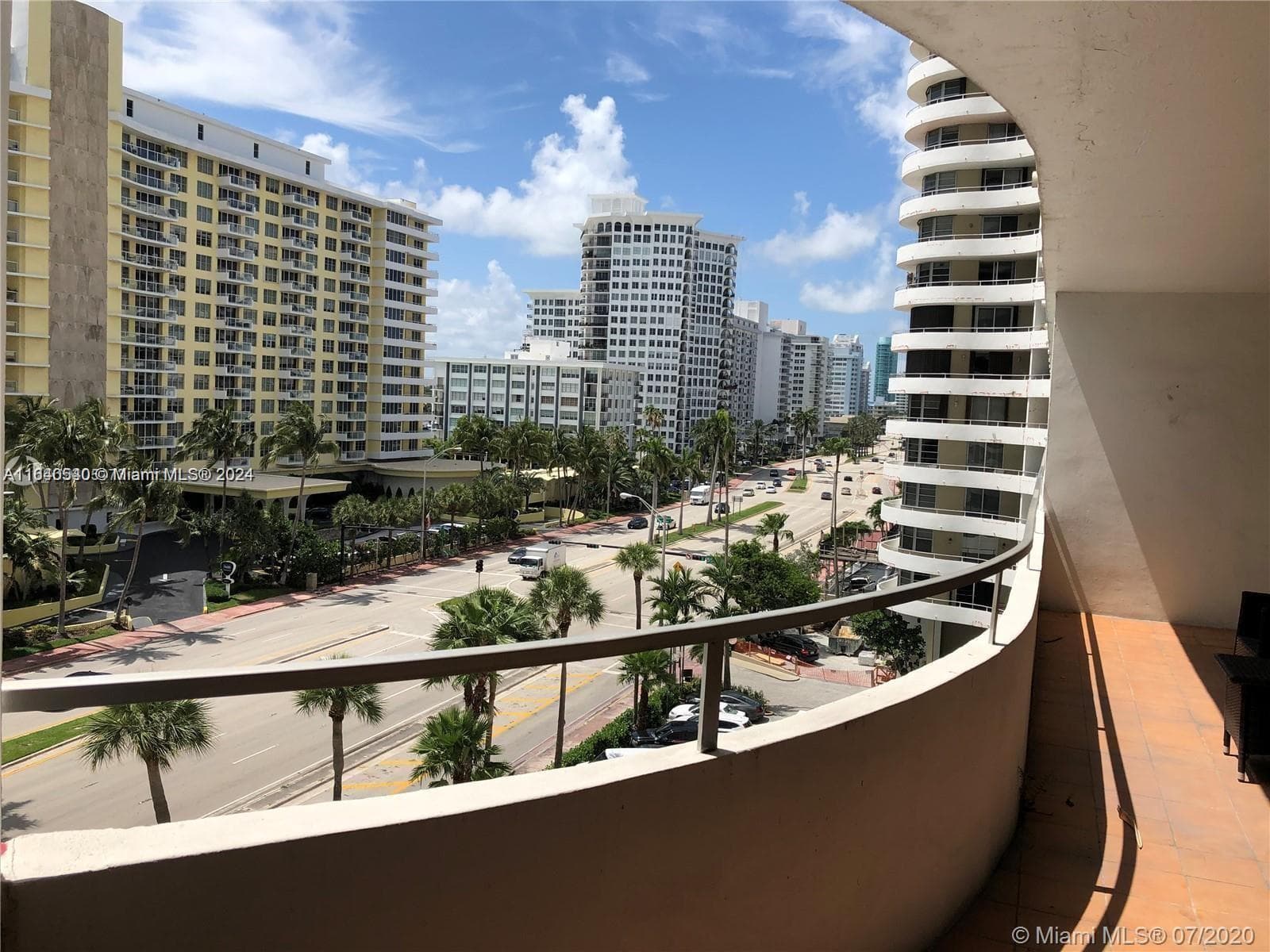 A11640540 — Miami Beach — 3