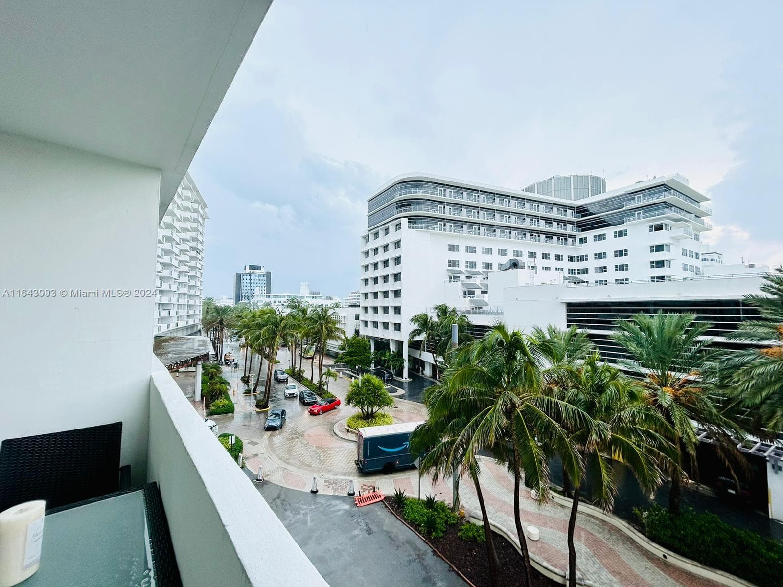 A11643903 — Miami Beach — 19
