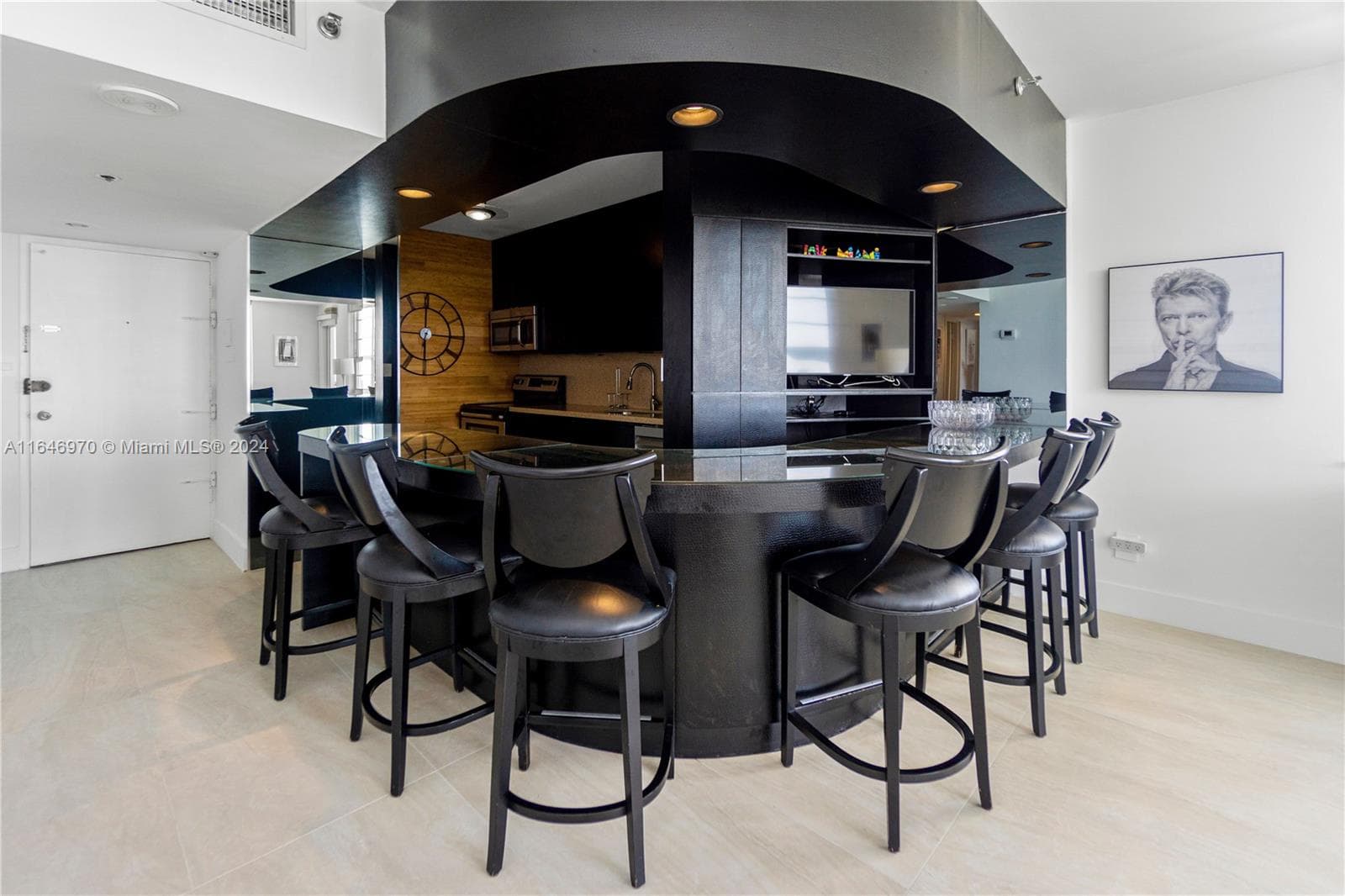 A11646970 — Miami Beach — 5