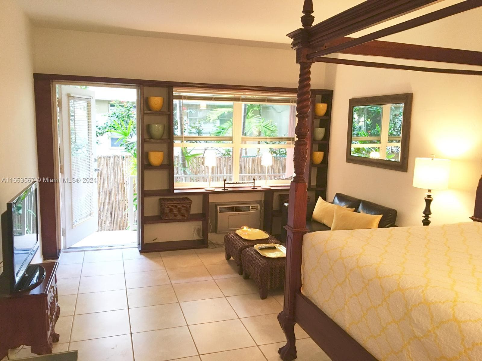 A11653567 — Miami Beach — 6