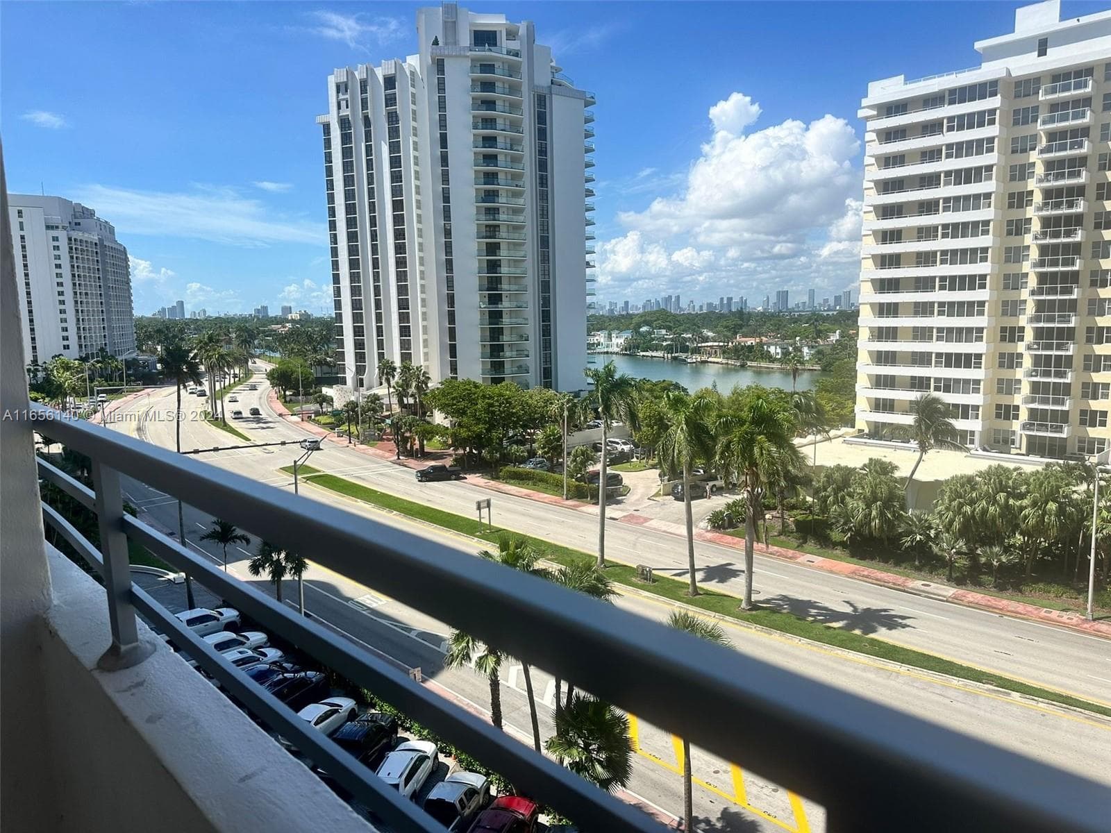 A11656140 — Miami Beach — 2
