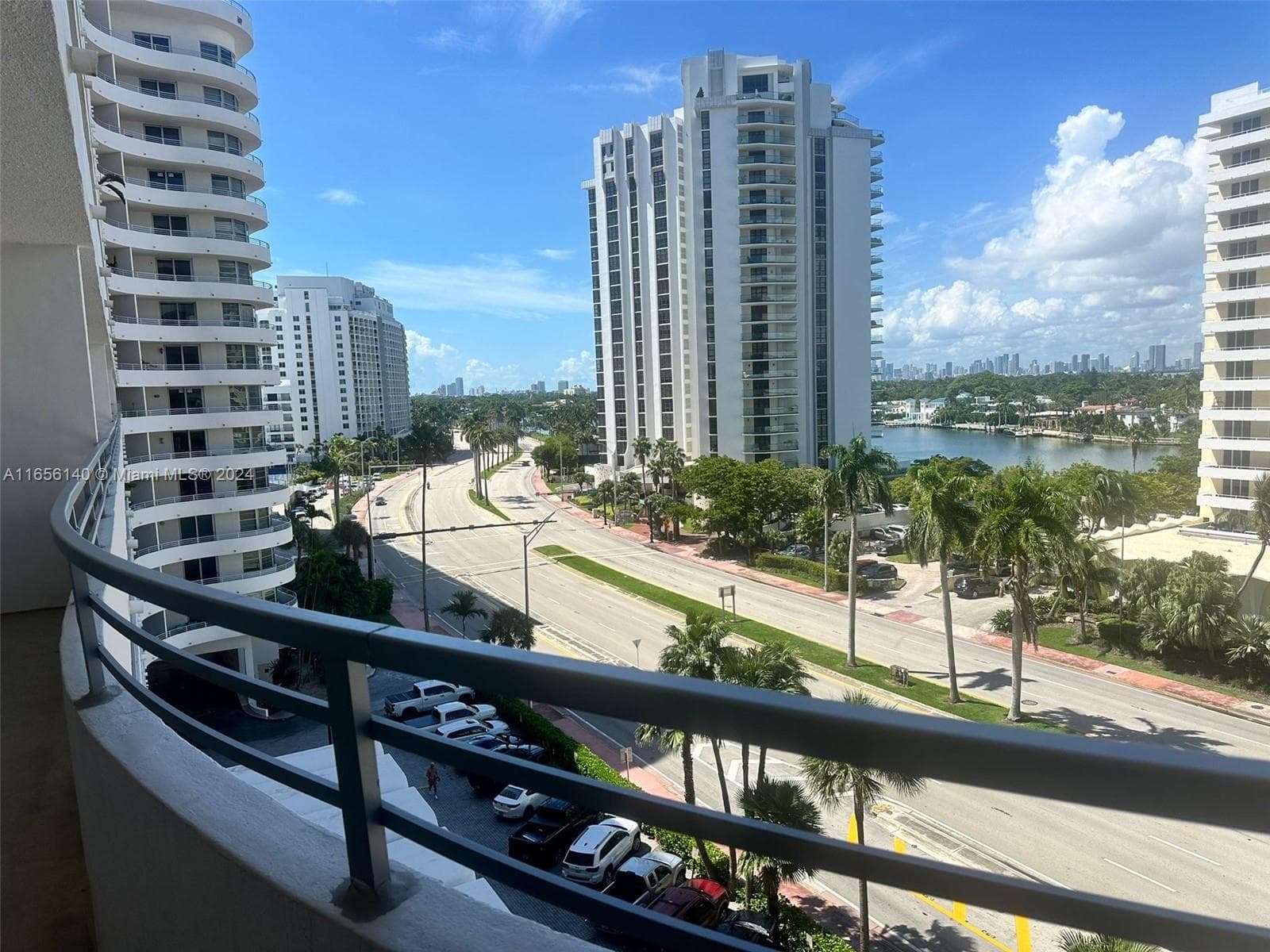 A11656140 — Miami Beach — 3