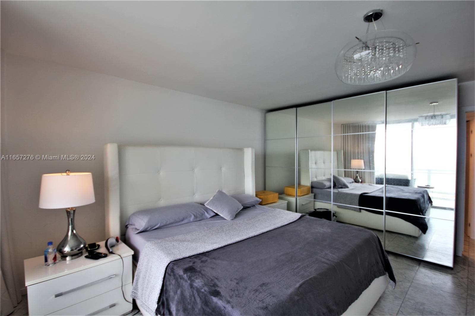 A11657276 — Miami Beach — 16