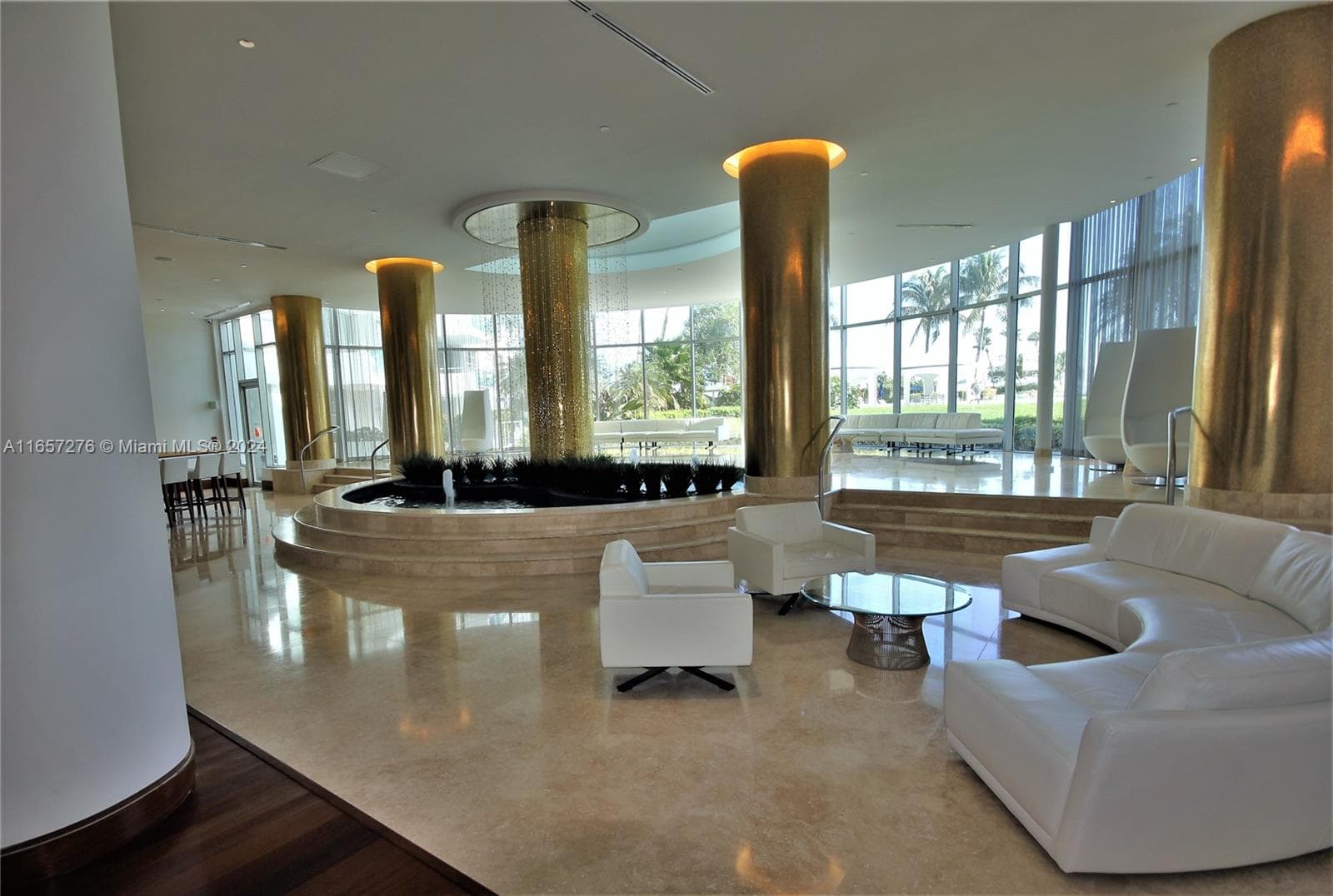 A11657276 — Miami Beach — 51