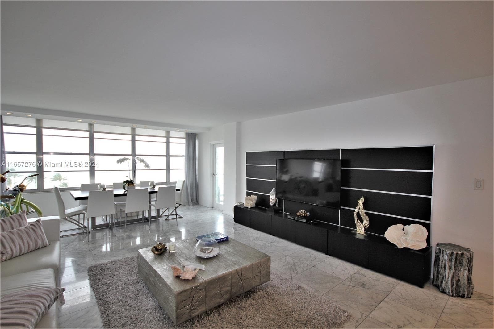 A11657276 — Miami Beach — 8