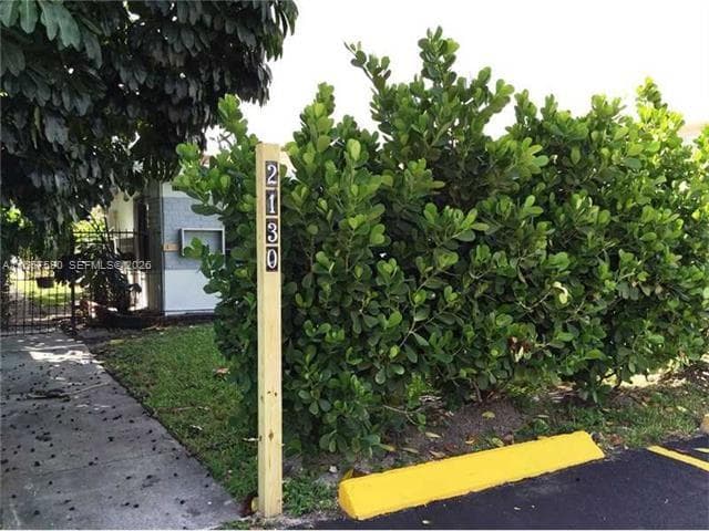 A11657590 — Miami Beach — 10