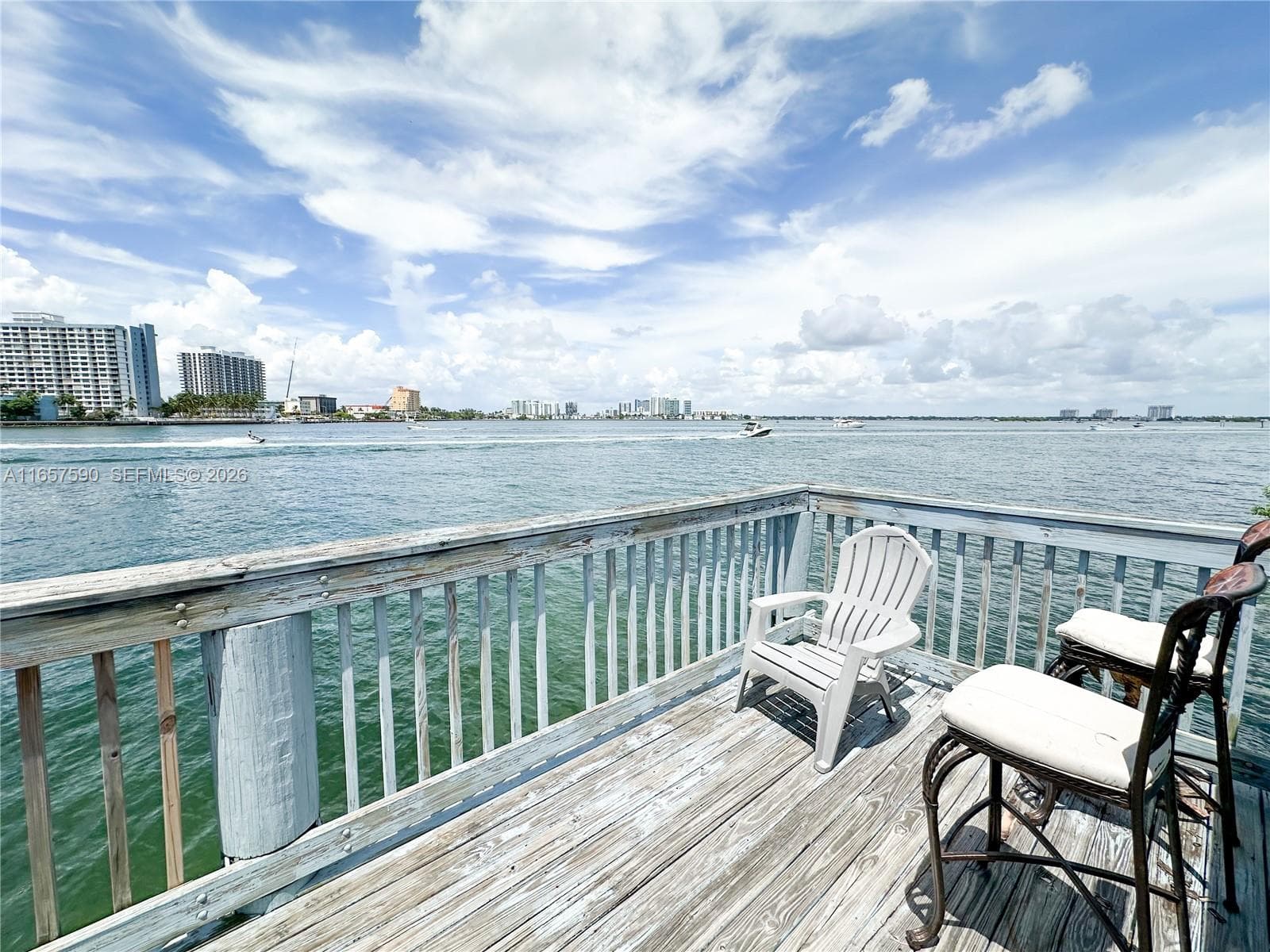 A11657590 — Miami Beach — 11