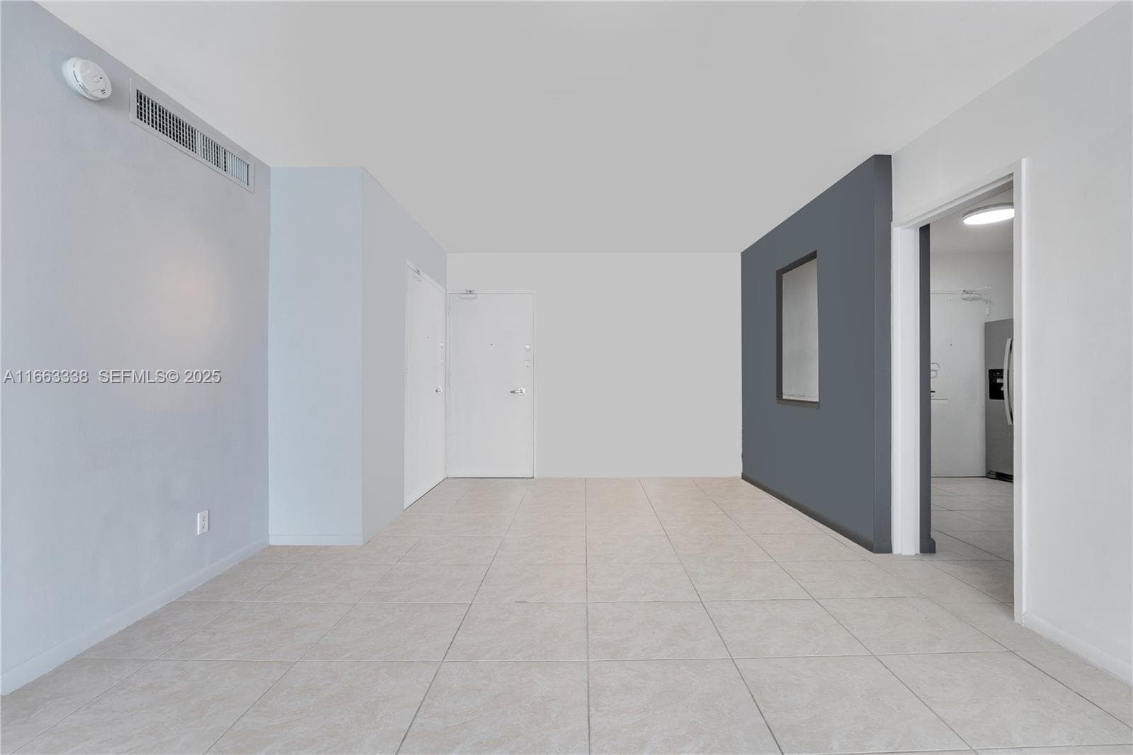 A11663338 — Miami Beach — 8