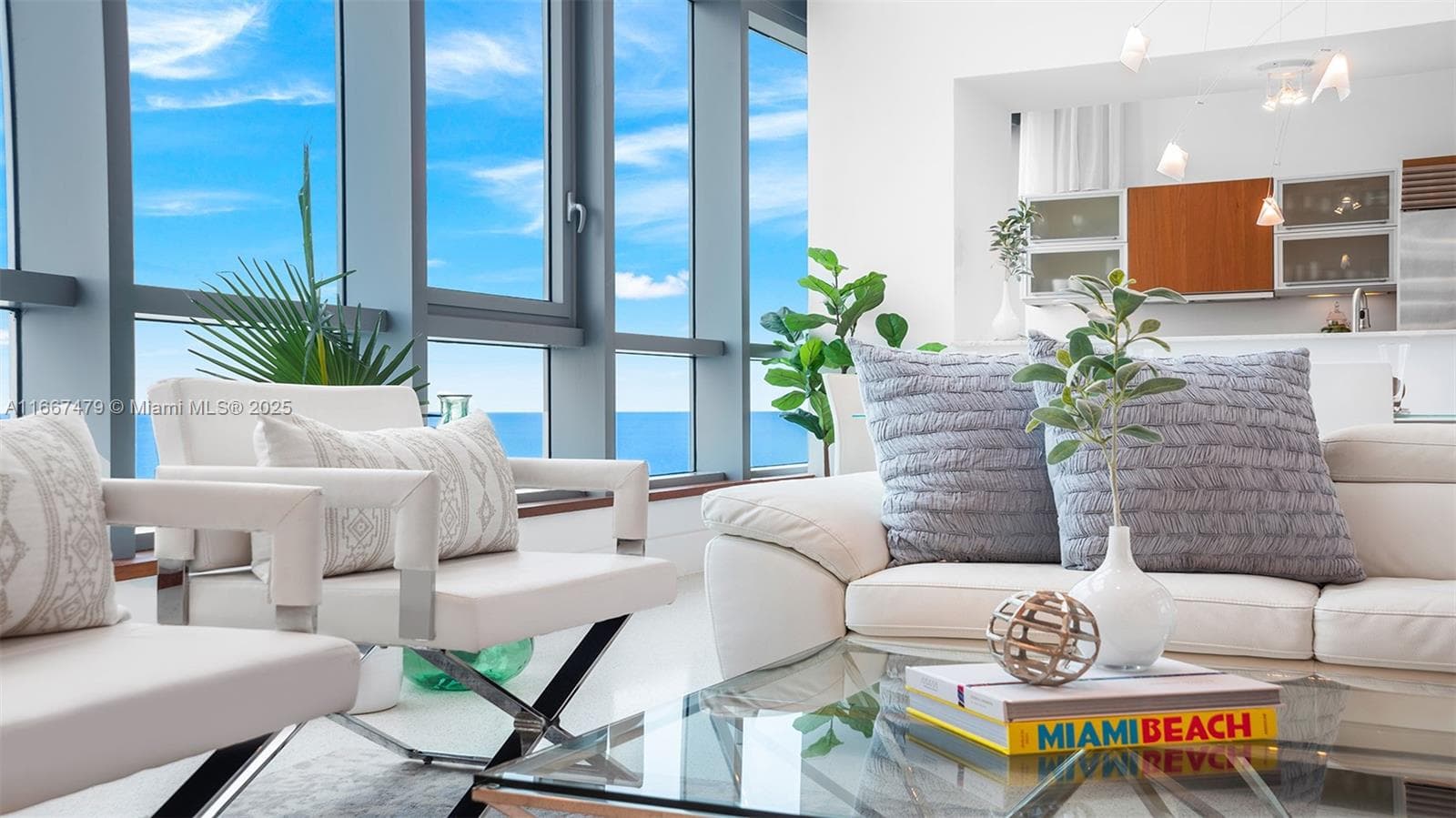 A11667479 — Miami Beach — 52