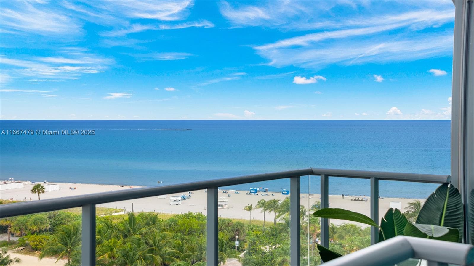 A11667479 — Miami Beach — 53